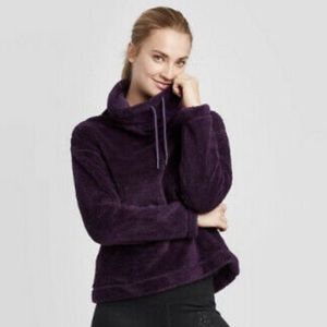 Fleece sweatshirt
